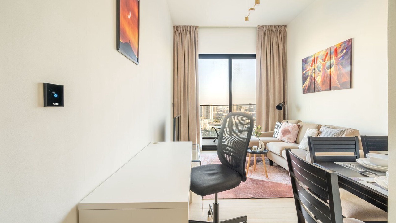 Photo of Livingroom in Jumeirah Village Circle