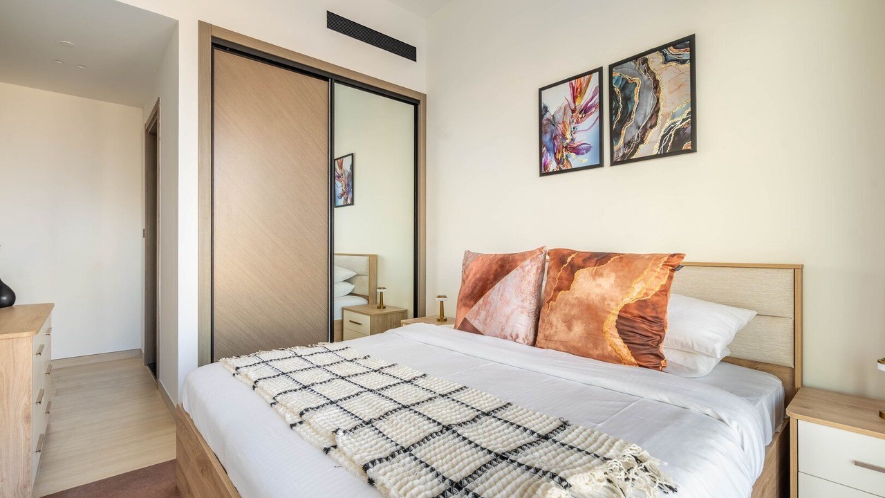 Photo of Bedroom in Jumeirah Village Circle