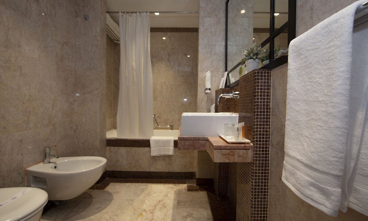Photo of Bathroom in Trade Center