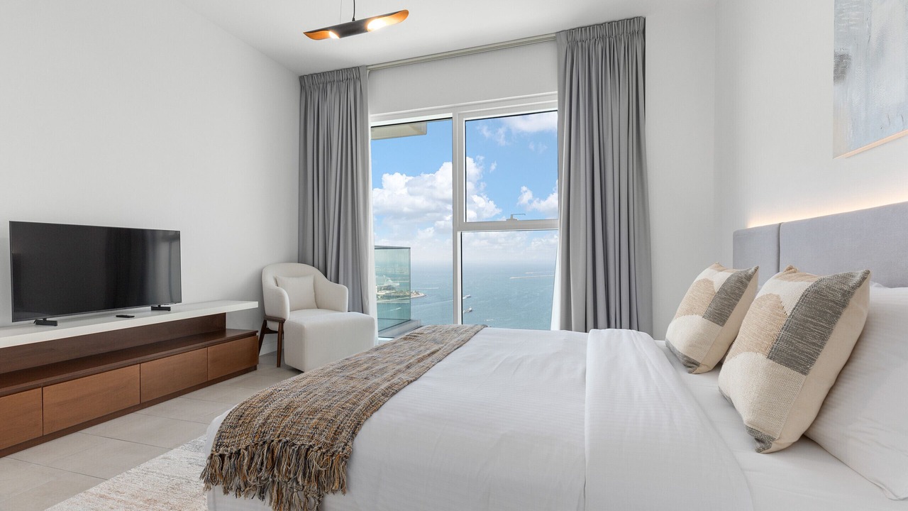Photo of Bedroom in Jumeirah Beach Residence