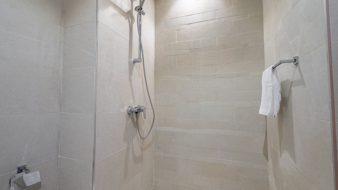 Photo of Bathroom in Jadaf