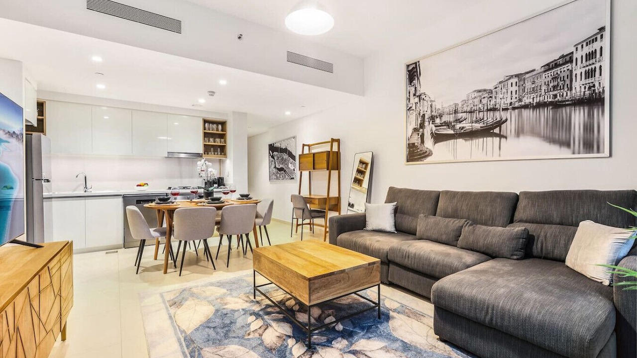 Photo of Livingroom in Za'abeel 2