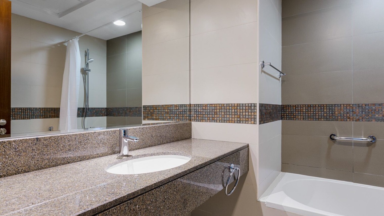 Photo of Bathroom in Jadaf