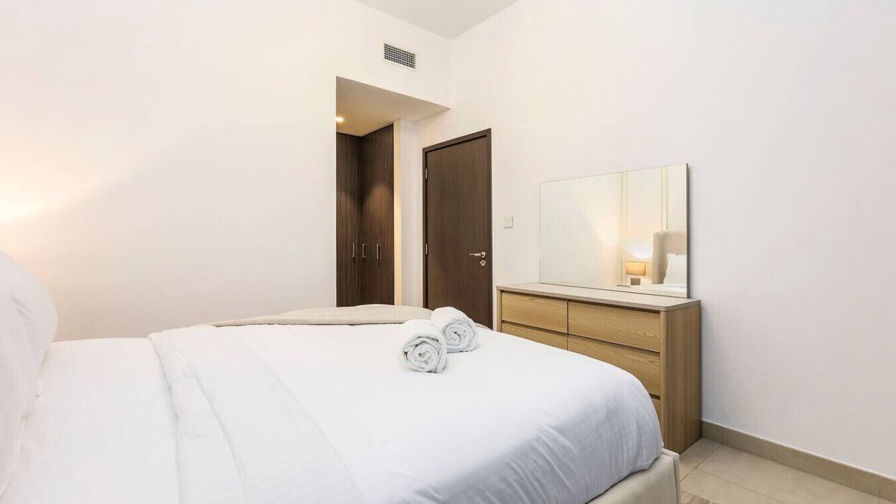 Photo of Bedroom in Za'abeel 2