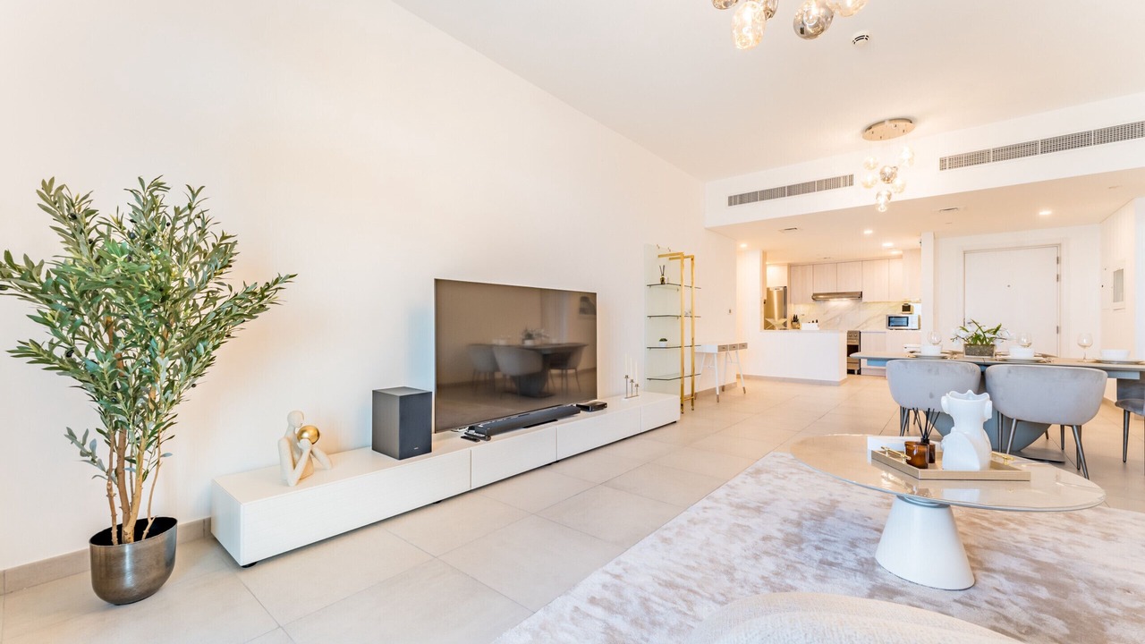 Photo of Livingroom in Umm Suqeim 3