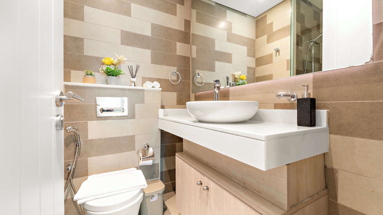 Photo of Bathroom in Jebel Ali