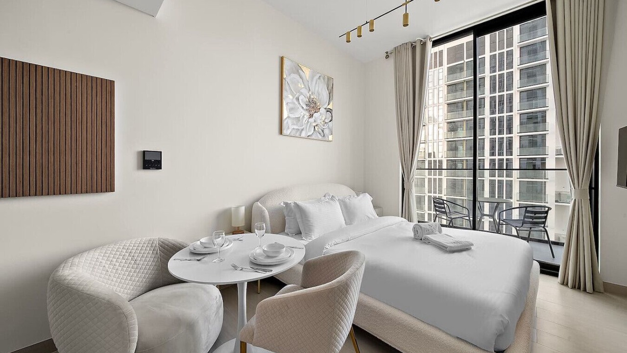 Photo of Bedroom in Jumeirah Village Circle
