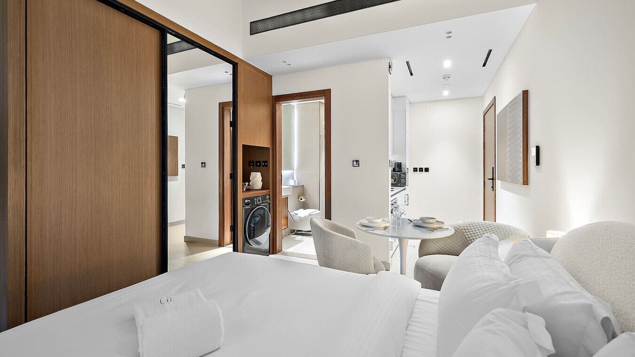 Photo of Bedroom in Jumeirah Village Circle