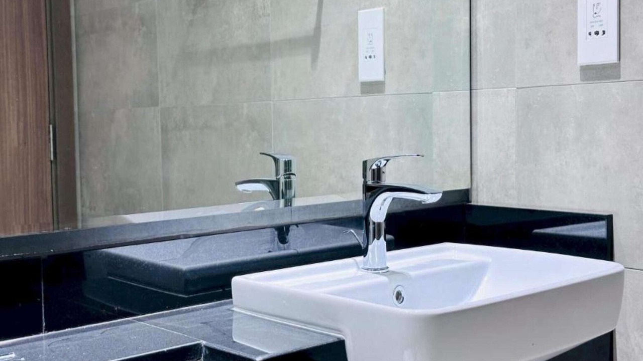 Photo of Bathroom in Jebel Ali