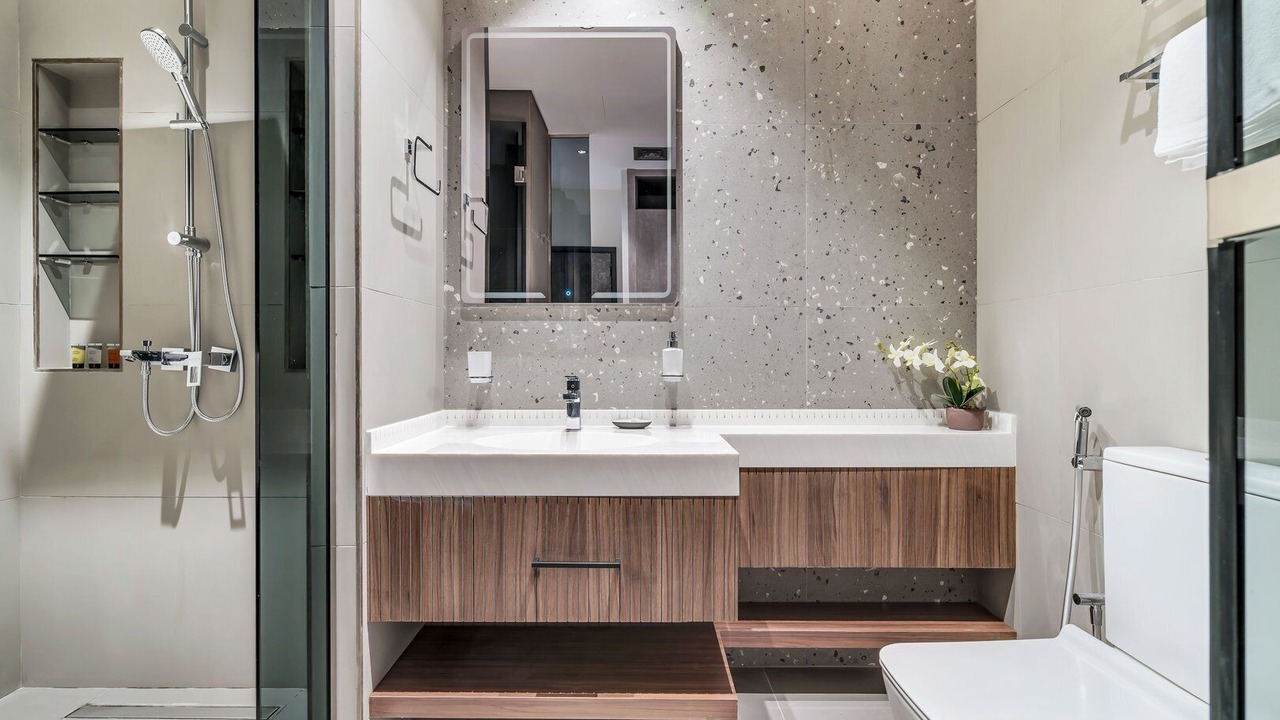 Photo of Bathroom in Jumeirah Lake Towers