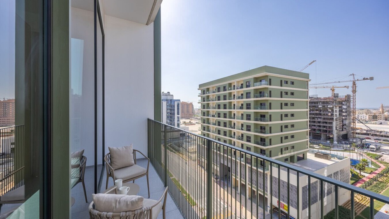 Photo of Patio Balcony in Al Satwa