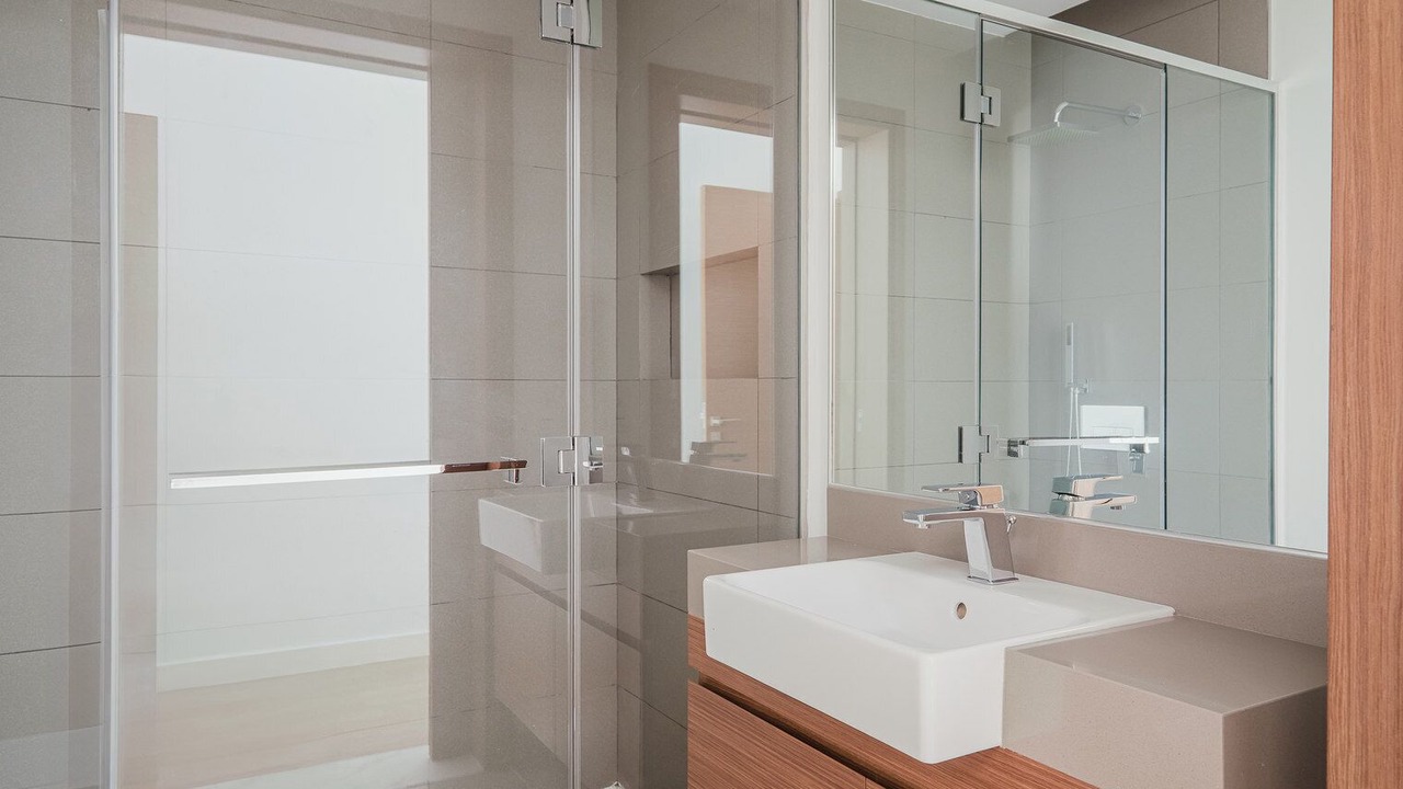 Photo of Bathroom in Al Wasl