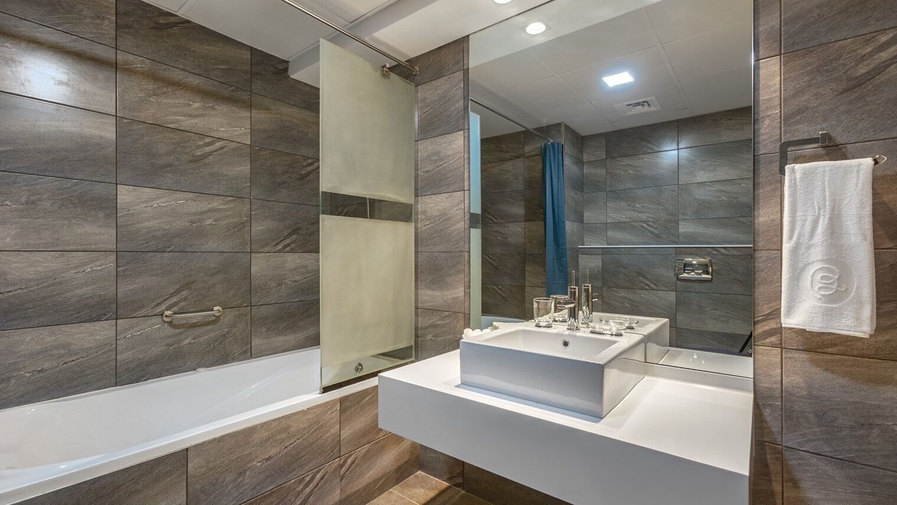 Photo of Bathroom in Trade Center