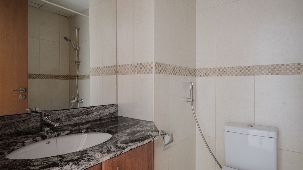 Photo of Bathroom in Jumeirah Lake Towers