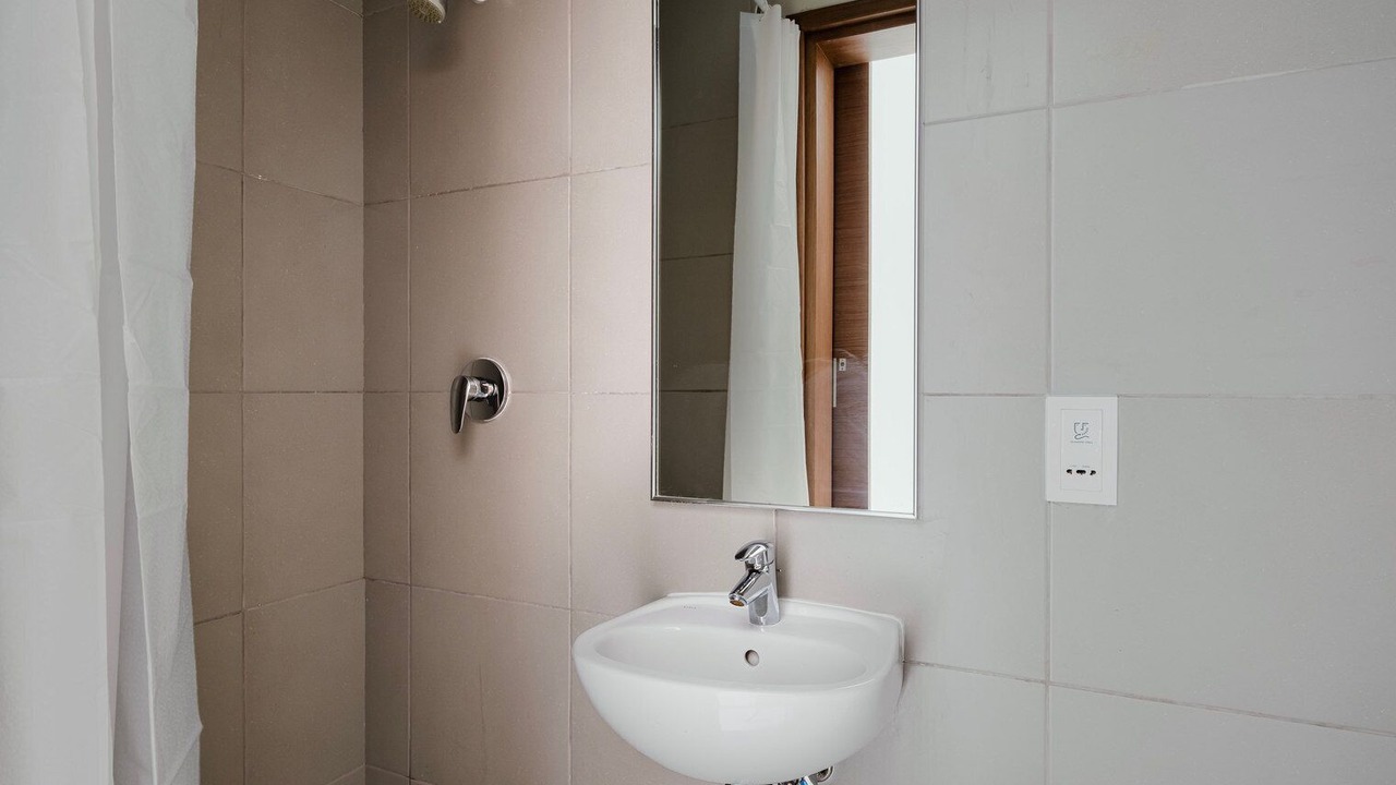 Photo of Bathroom in Al Wasl