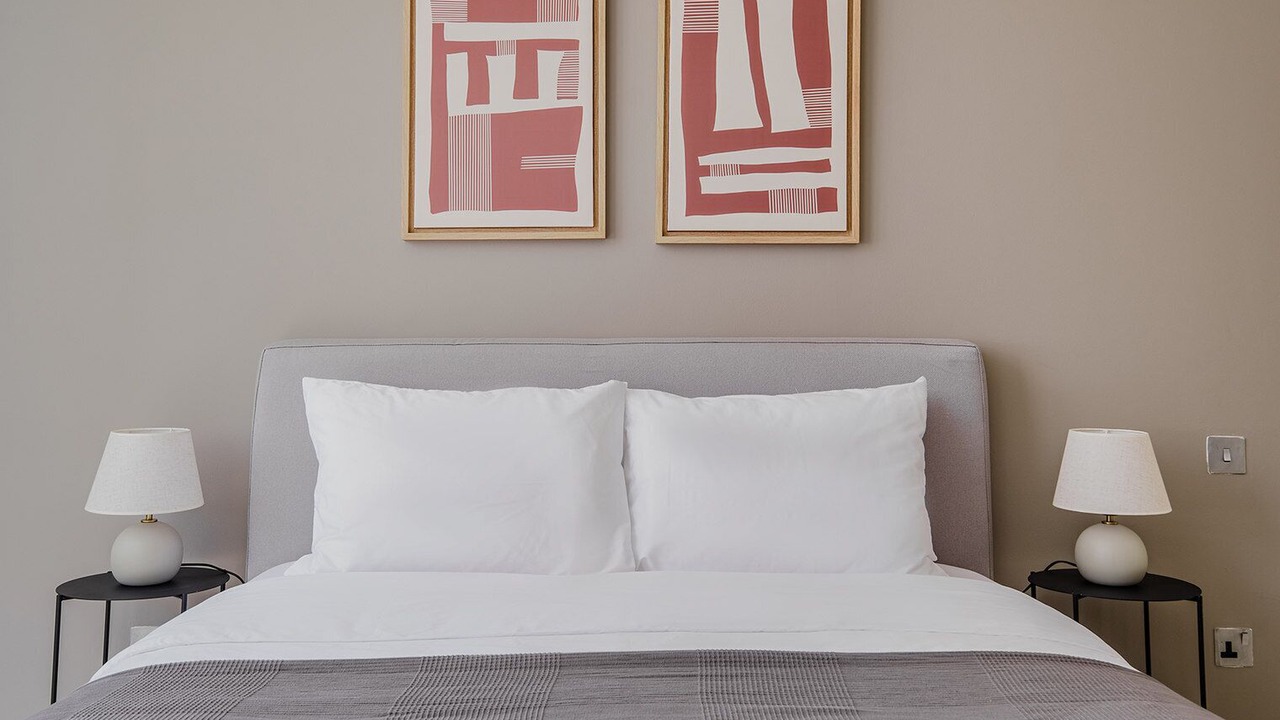 Photo of Bedroom in Bur Dubai