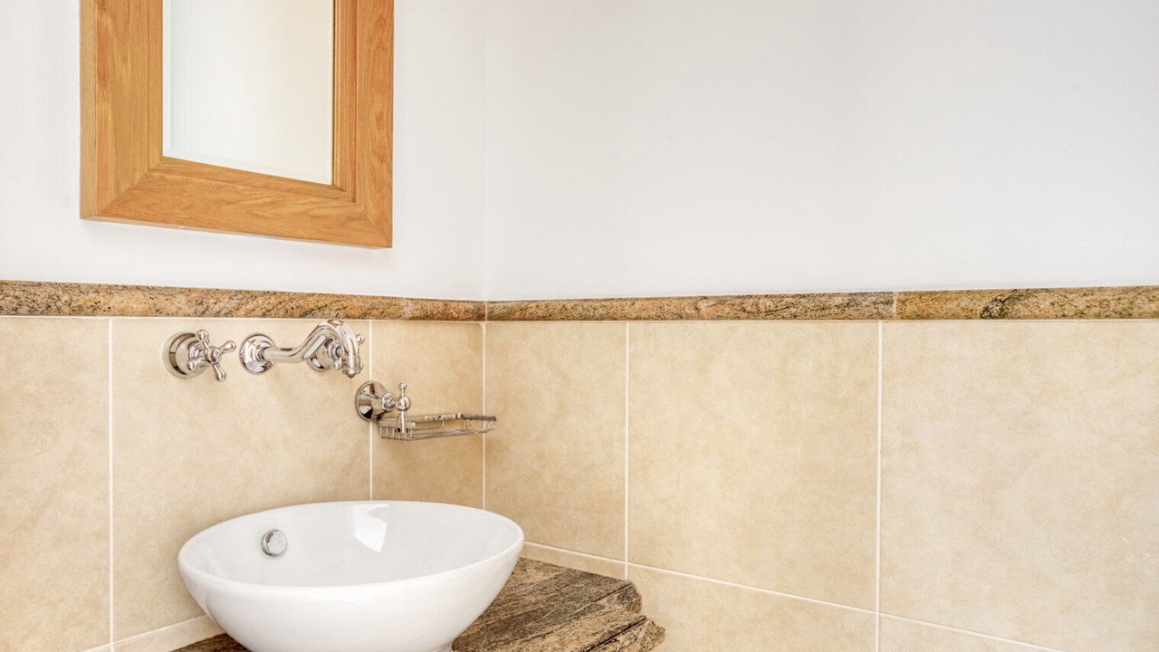 Photo of Bathroom in Downtown Dubai