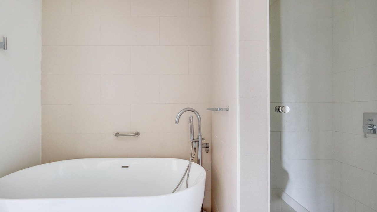 Photo of Bathroom in Al Wasl