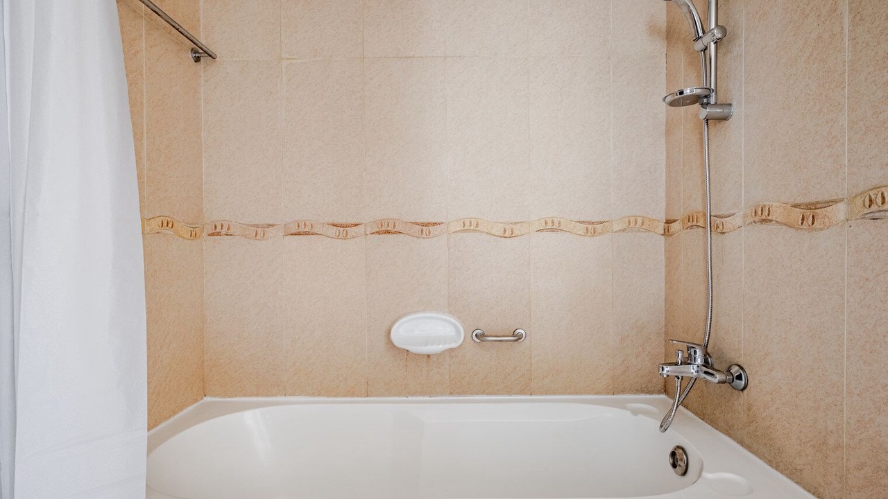 Photo of Bathroom in Jumeirah Lake Towers