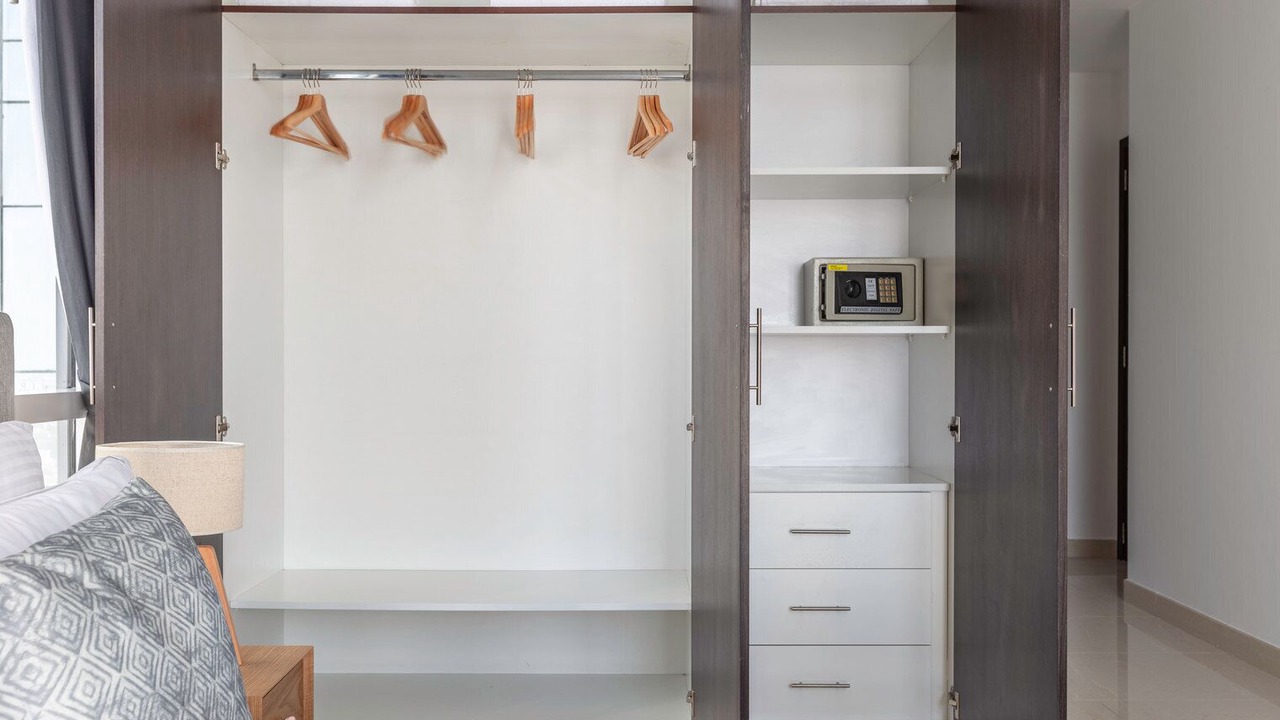 Photo of Bedroom in Trade Center