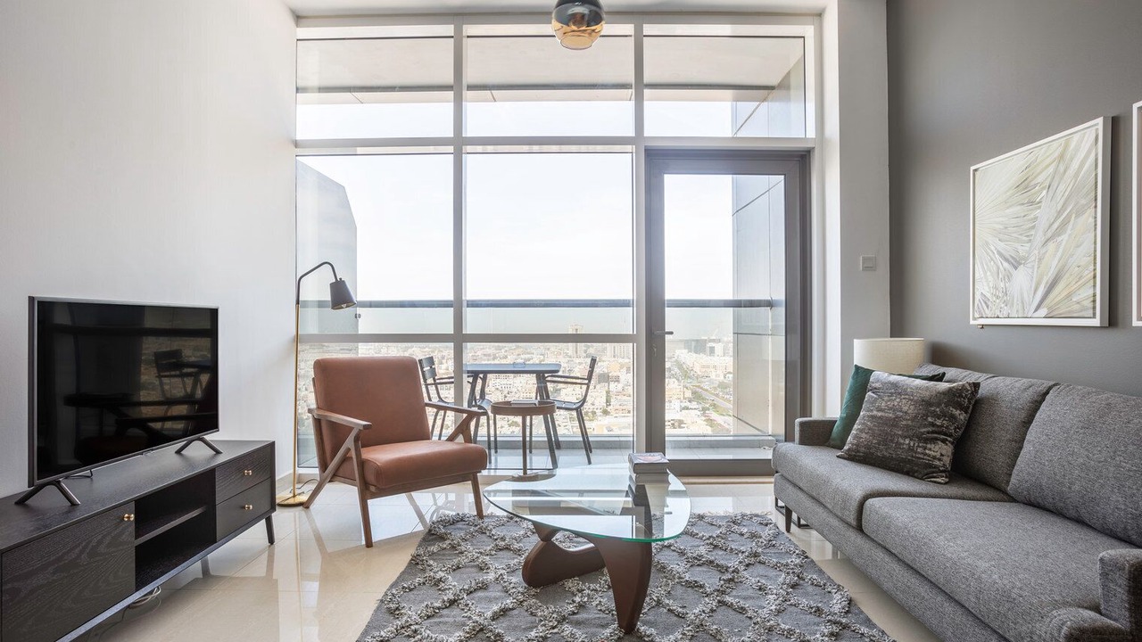 Photo of Livingroom in Trade Center