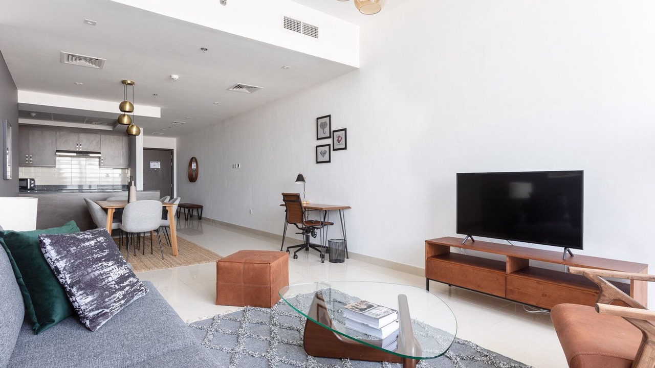 Photo of Livingroom in Trade Center