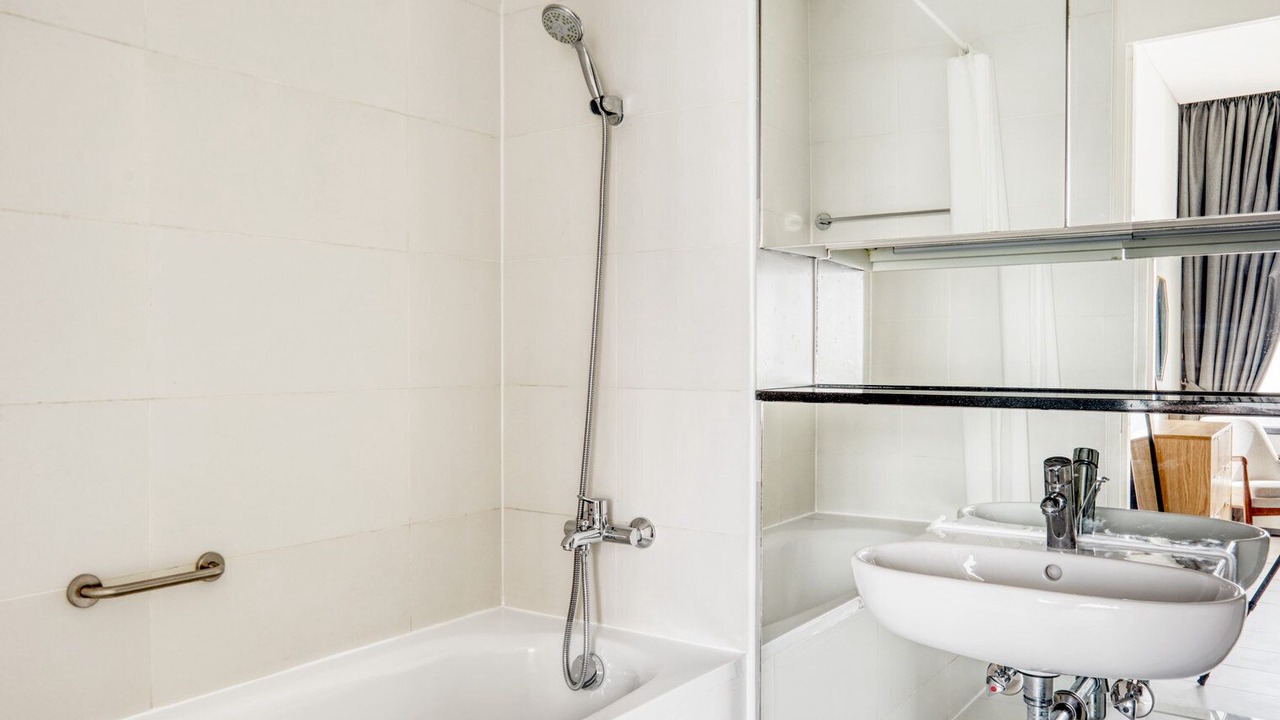 Photo of Bathroom in DIFC