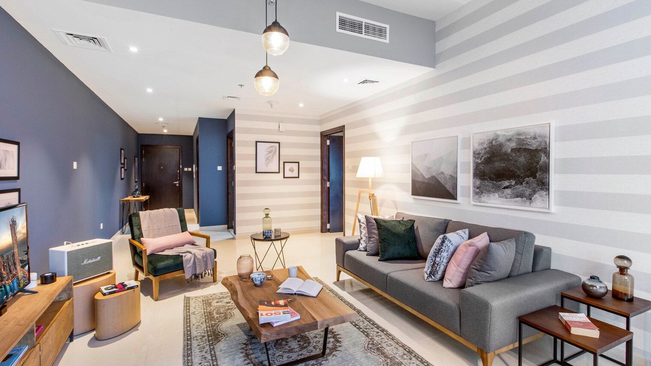 Photo of Livingroom in Trade Center