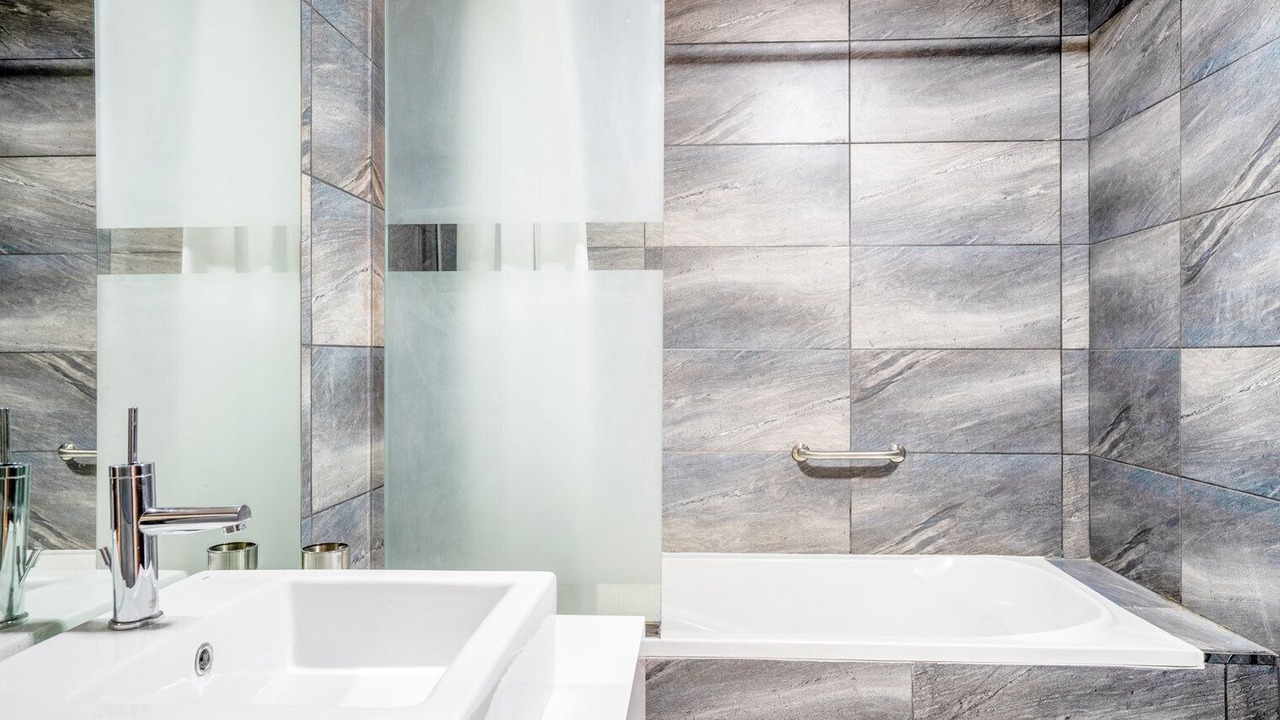 Photo of Bathroom in Trade Center