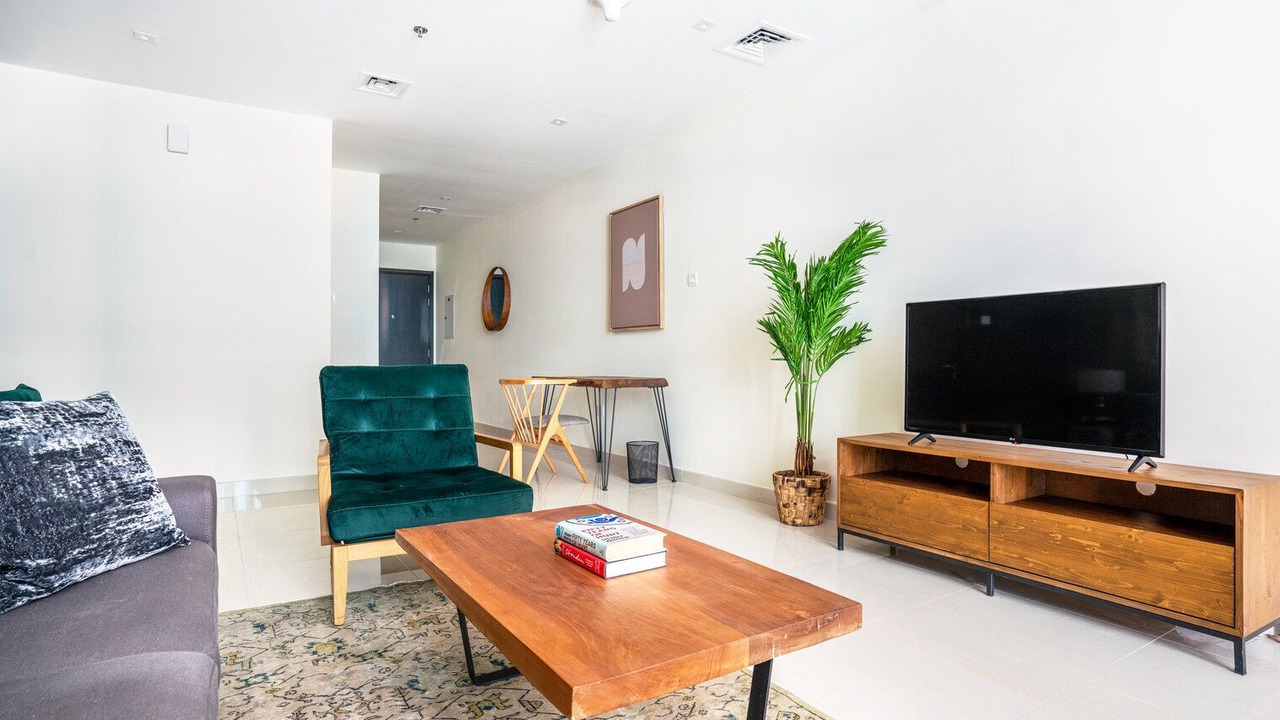 Photo of Livingroom in Trade Center