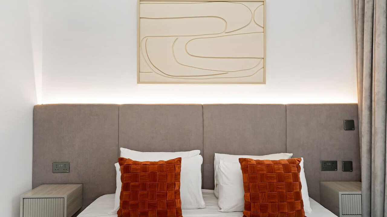 Photo of Bedroom in Jumeirah Village Circle