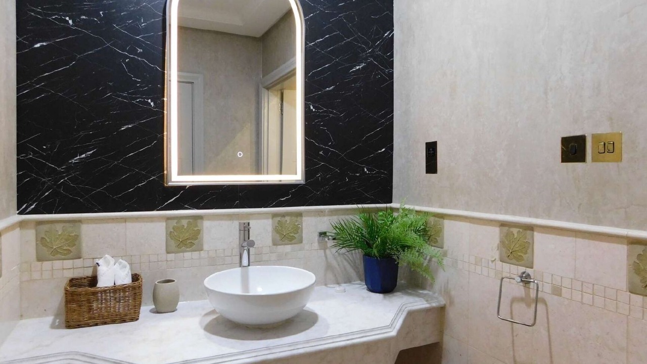 Photo of Bathroom in Palm Jumeirah