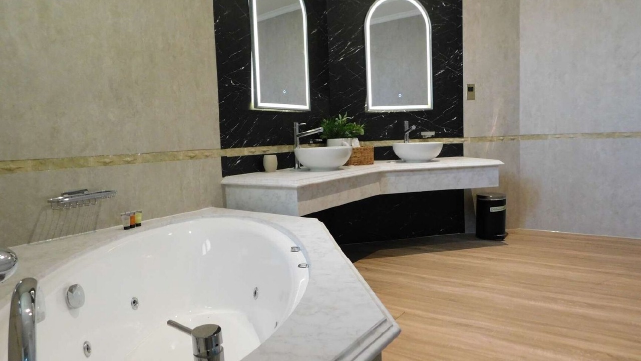 Photo of Bathroom in Palm Jumeirah