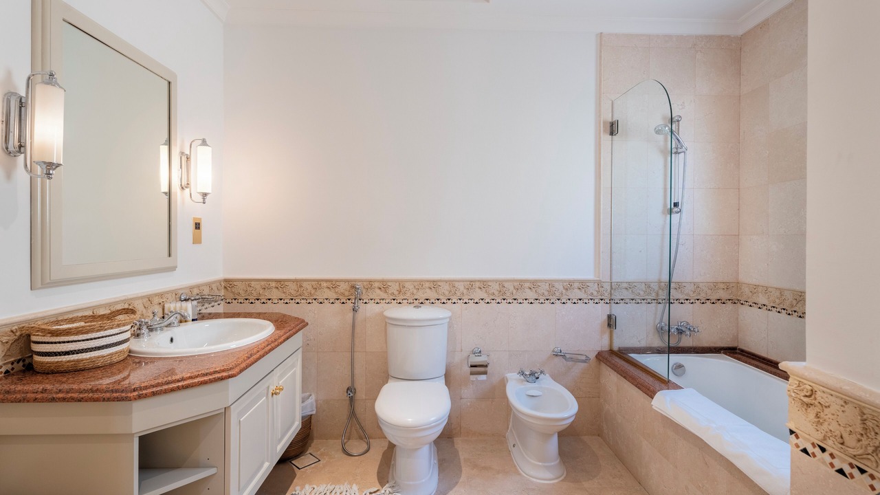 Photo of Bathroom in Palm Jumeirah