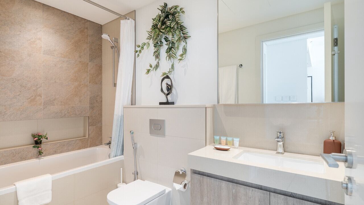 Photo of Bathroom in Za'abeel 2