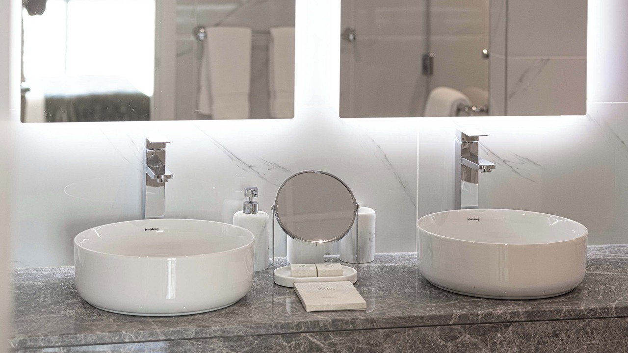 Photo of Bathroom in Downtown Dubai