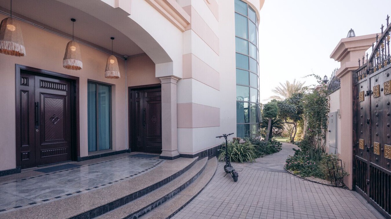 Photo of Outdoor in Jumeira 3