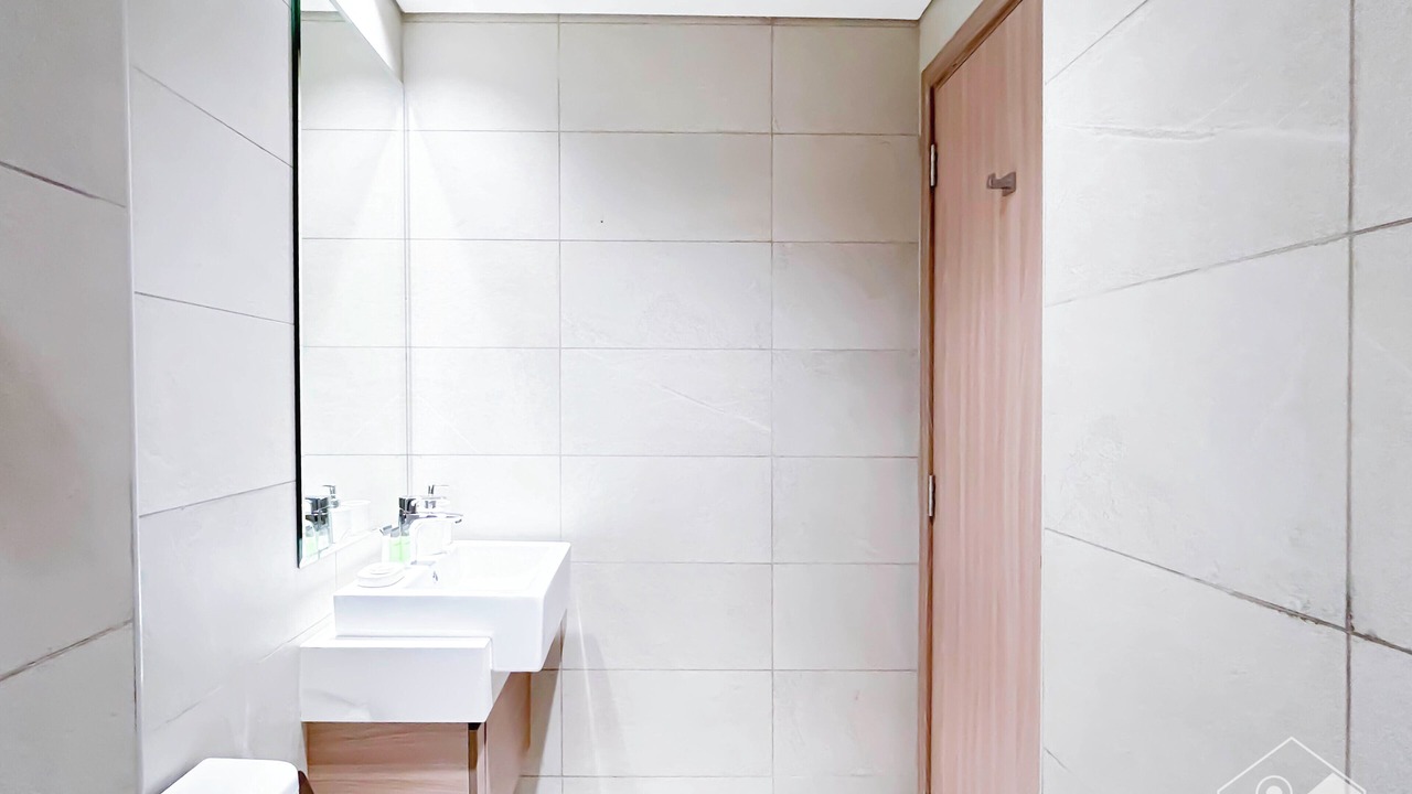 Photo of Bathroom in Nad Al Sheba