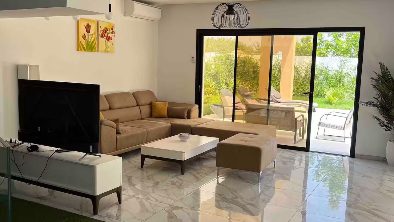 Photo of Livingroom in Aghir
