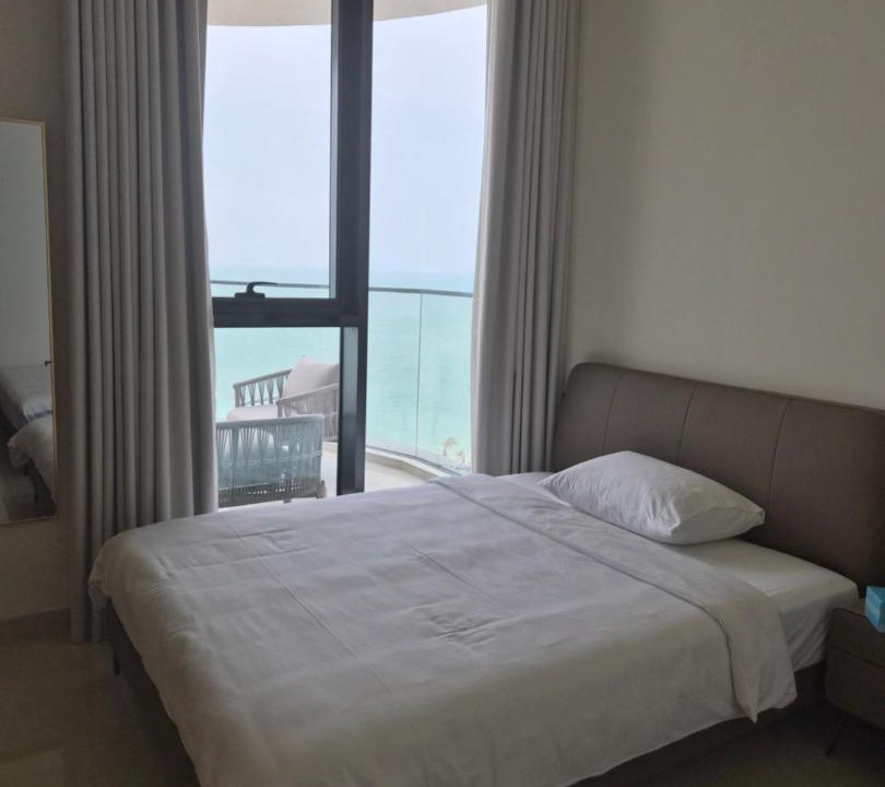 Photo of Bedroom in Mina Al Arab