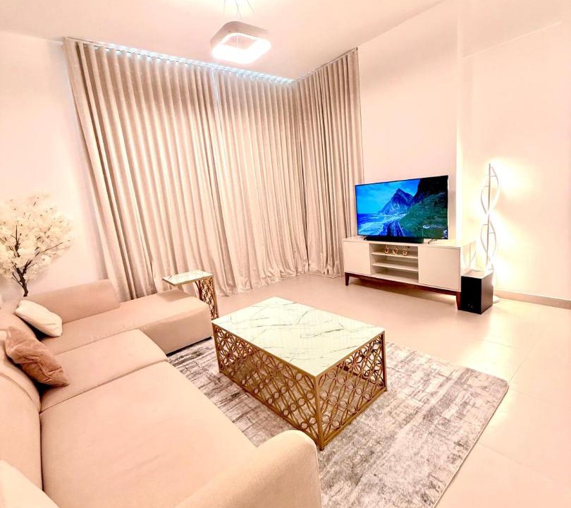 Photo of Livingroom in Al Hamriya