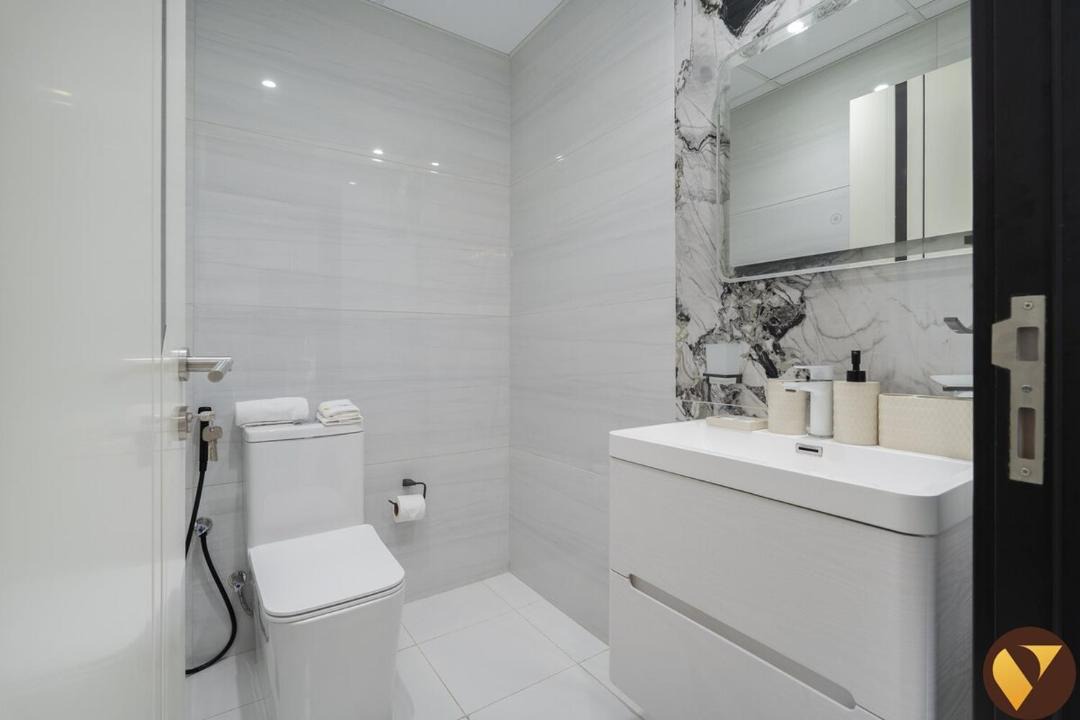Photo of Bathroom in Discovery Gardens