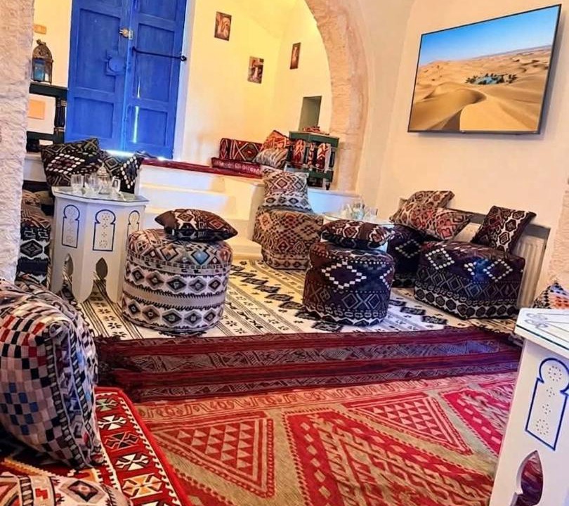 Photo of Livingroom in Aghir