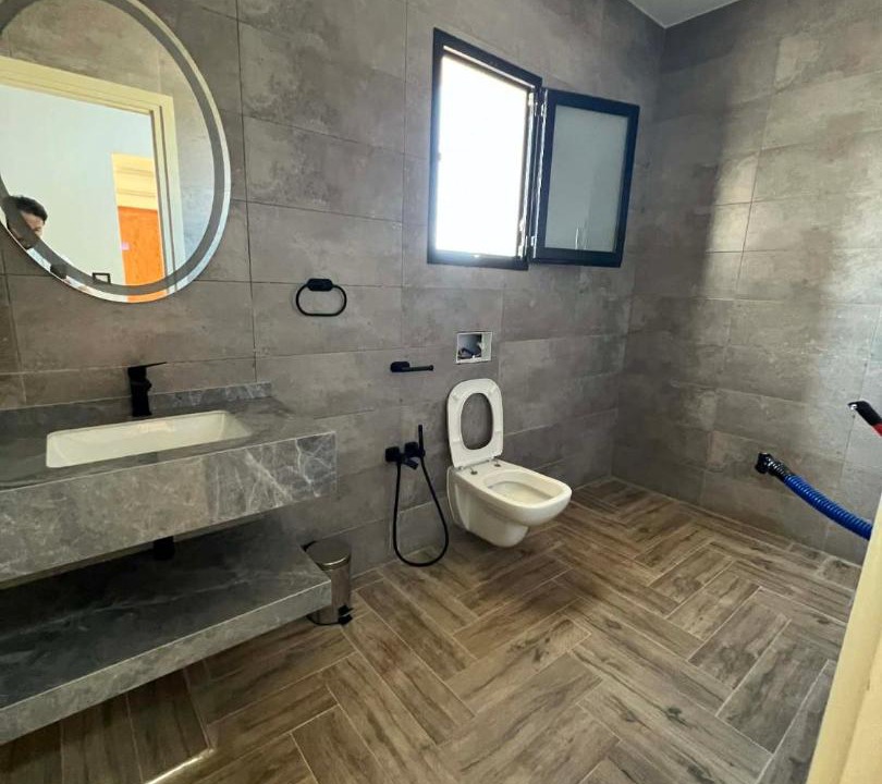 Photo of Bathroom in Rejiche