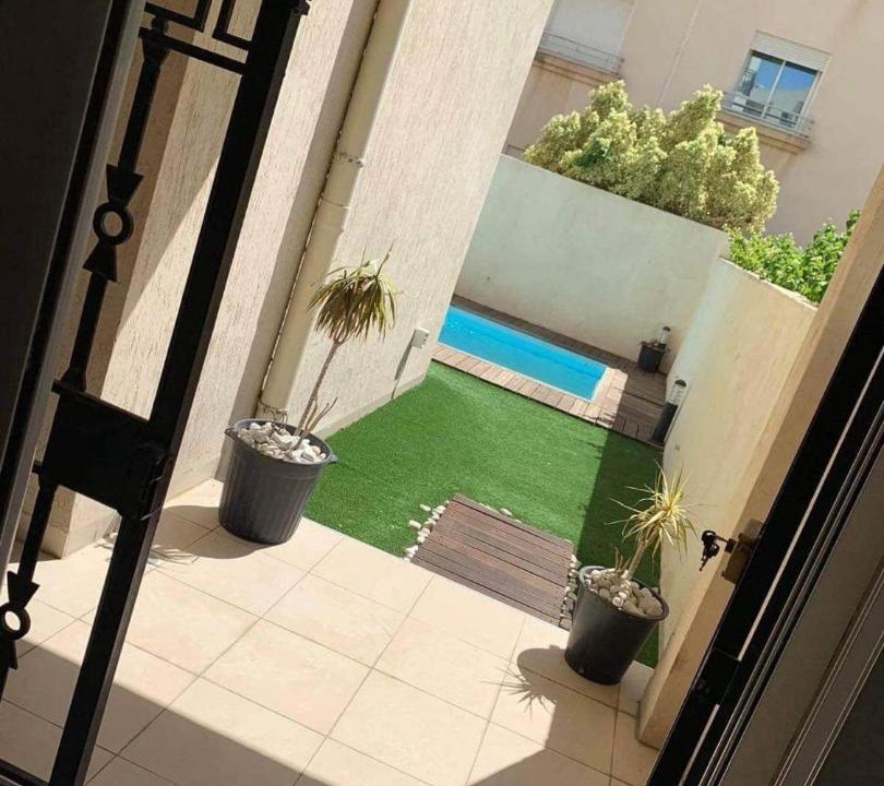 Photo of Patio Balcony in Les Berges Du Lac II