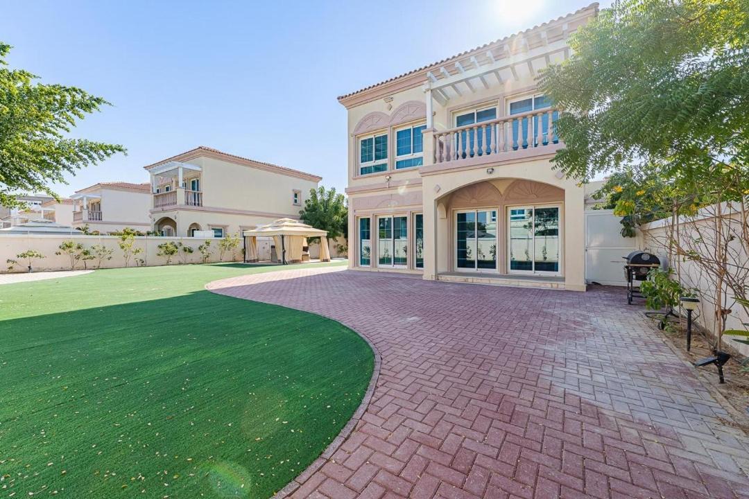 Photo of Others in Jumeirah Village