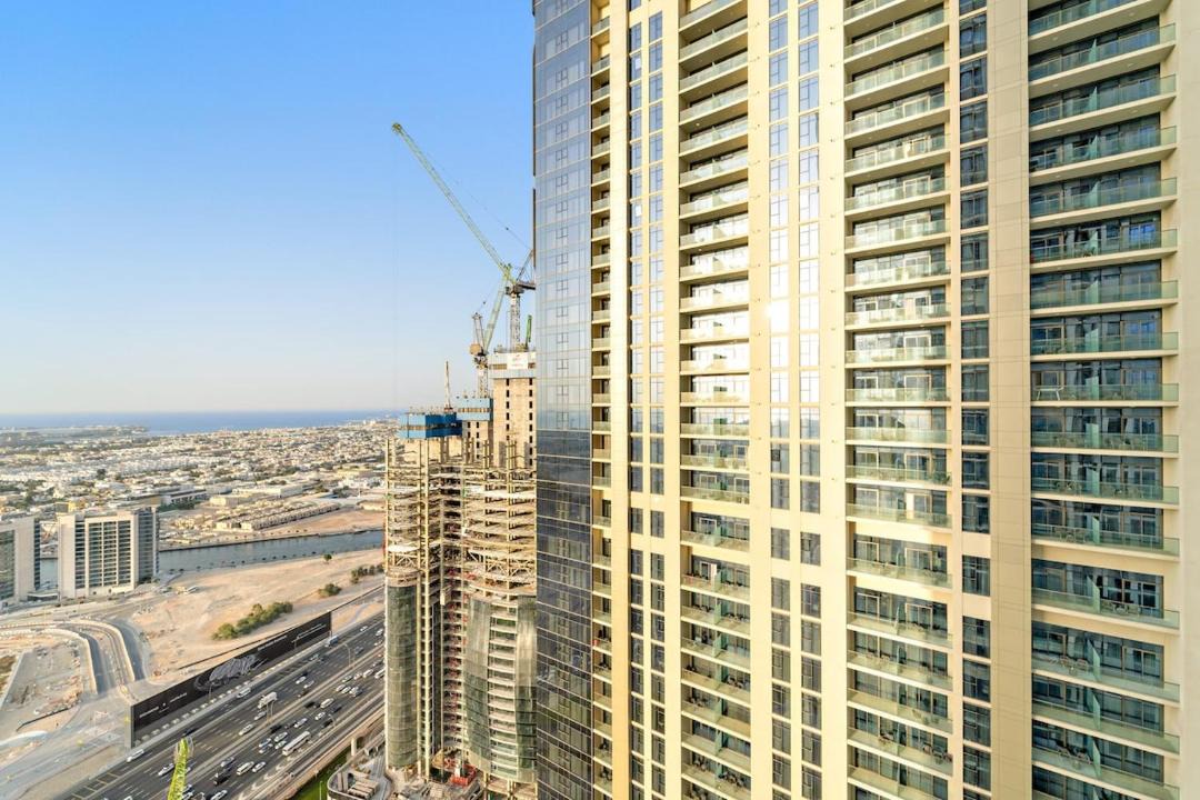 Photo of Others in Sheikh Zayed Road