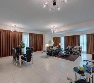Marina Hotel 