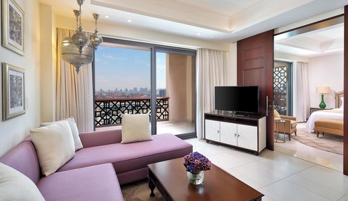 Suite, 1 Bedroom, Balcony (View)