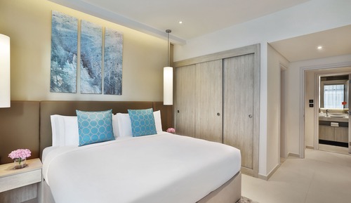 Superior 1 Bedroom Apartment with Balcony, Rooftop Pool Access